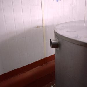 DEPOSITO DE ACERO INOX, CAP: 1100L ; REF: 1907 - Imagen 4