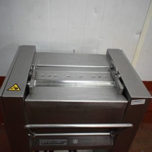 DESVELADORA MARCA WEBER MOD. ASE 453. EN ACERO INOXIDABLE. CON REGULADOR DEL GROSOR DE CORTE. MAQUINARIA DE OCASIÓN PARA LA INDUSTRIA CÁRNICA