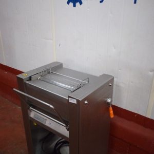 DESVELADORA MARCA WEBER MOD. ASE 453. EN ACERO INOXIDABLE. CON REGULADOR DEL GROSOR DE CORTE. MAQUINARIA DE OCASIÓN PARA LA INDUSTRIA CÁRNICA