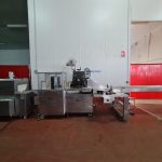 ENVOLVEDORA FLOWPACK CON TUNEL RETRACTIL. ENVOLVEDORA AUTOMATICA FLOWPACK PARA RETRACTILADO . MAQUINA DE SEGUNDA MANO. MULTYMAQ MAQUINARIA