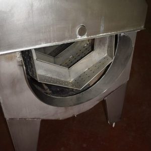 BOMBO DE BATEADO DE PULPO HERMASA. CONSTRUIDO EN ACERO INOXIDABLE. CONTINUO. MAQUINARIA DE OCASION PARA LA INDUSTRIA ALIMENTARIA