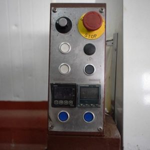 ENVOLVEDORA ANGULAR Y RETRACTIL; REF: 2198. AJUSTE DE ENVOLTURA Y TIEMPO DE SELLADO. MAQUINARIA DE OCASION PARA LA INDUSTRIA ALIMENTARIA.