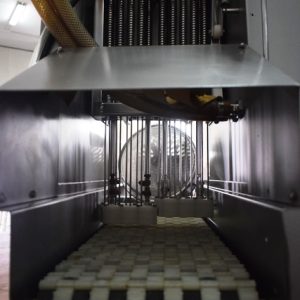 INYECTORA DORIT M-58. CONSTRUIDA EN ACERO INOXIDABLE. INYECTORA DE OCASION PARA LA INDUSTRIA ALIMENTARIA. MULTYMAQ MAQUINARIA S.L