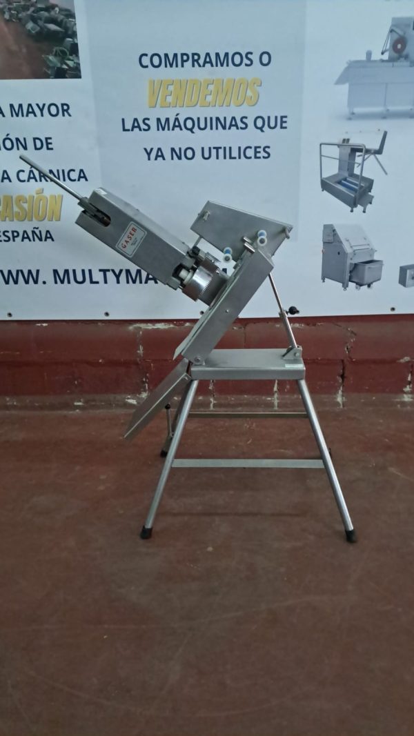 MULTY 2445 FORMADORA DE HAMBURGUESAS SEMIAUTO GASER (1)