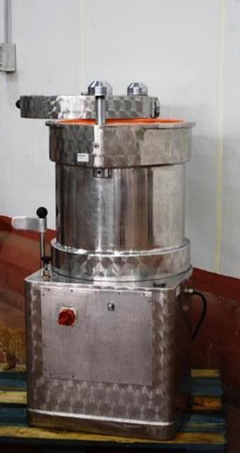 EMBUTIDORA 80 LITROS