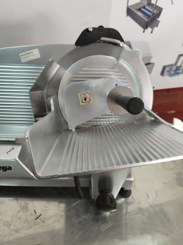 LONCHEADORA MANUAL Marca: ORTEGA Código: MULTY 2447