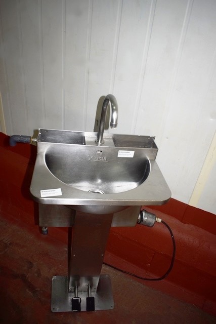 FREGADOR XUCLA INOXIDABLE REF: 1778