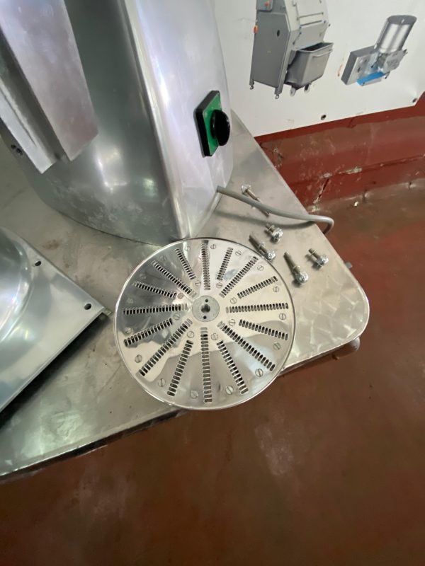 RALLADORA DE QUESO COMIN REF: 2677