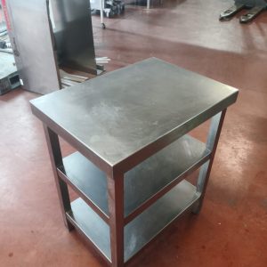 MESA CON ESTANTES 705X500X830 REF: 2711